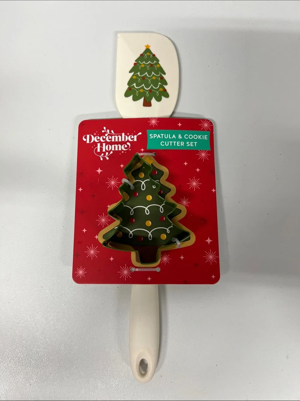 White & Green Christmas Tree Spatula & Cookie Cutter Set